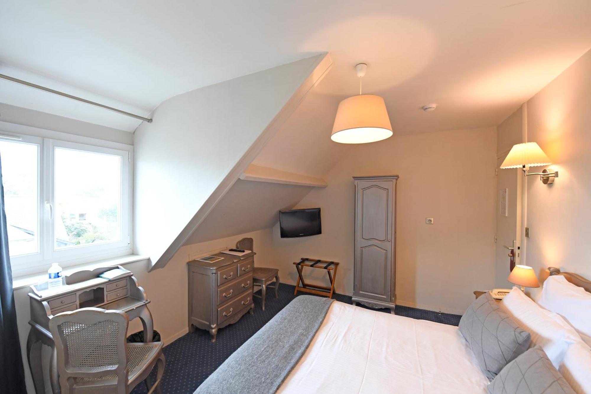 Cit'Hotel La Villa Julia Agon-Coutainville Eksteriør bilde